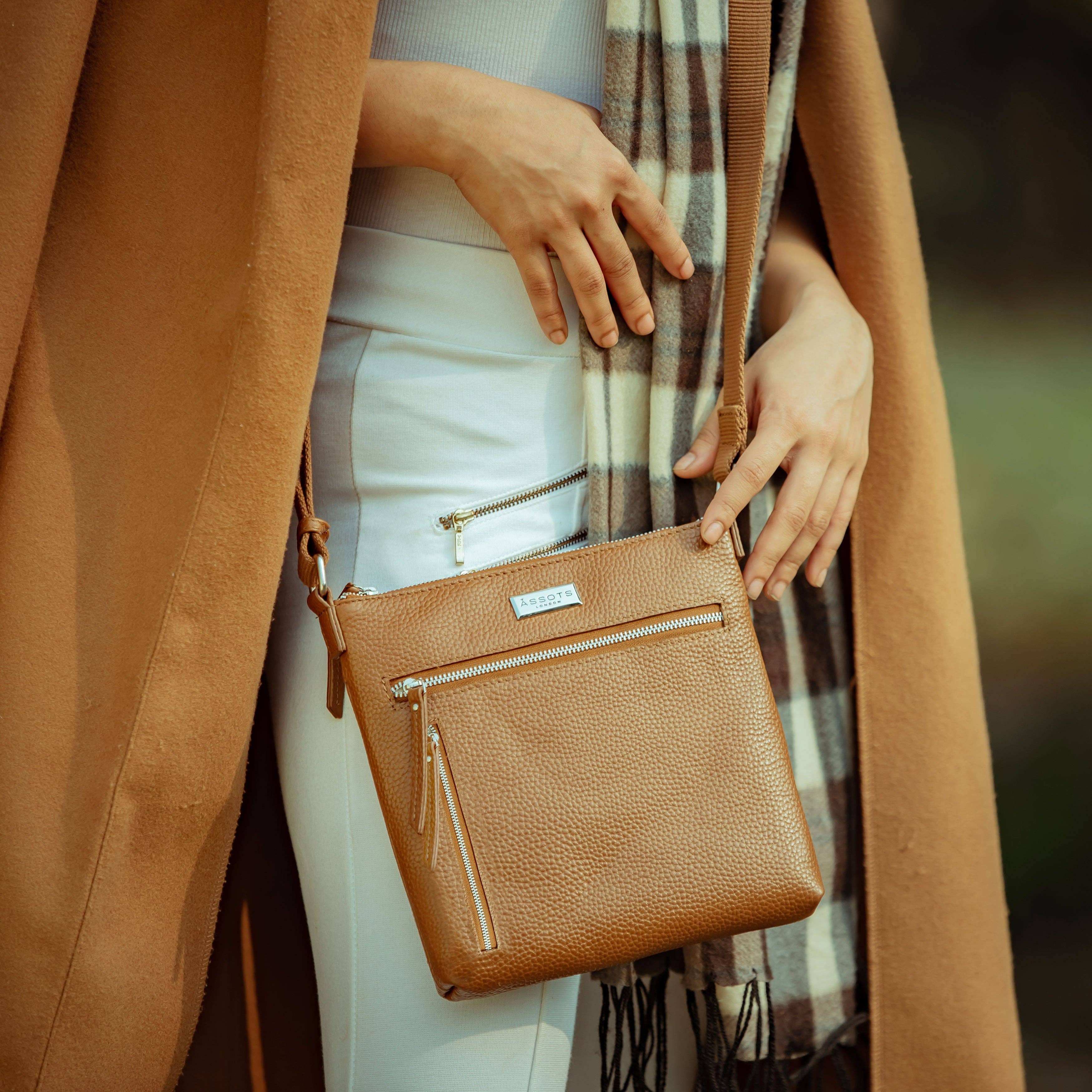 Assots London - Rue Leather Crossbody - Tan