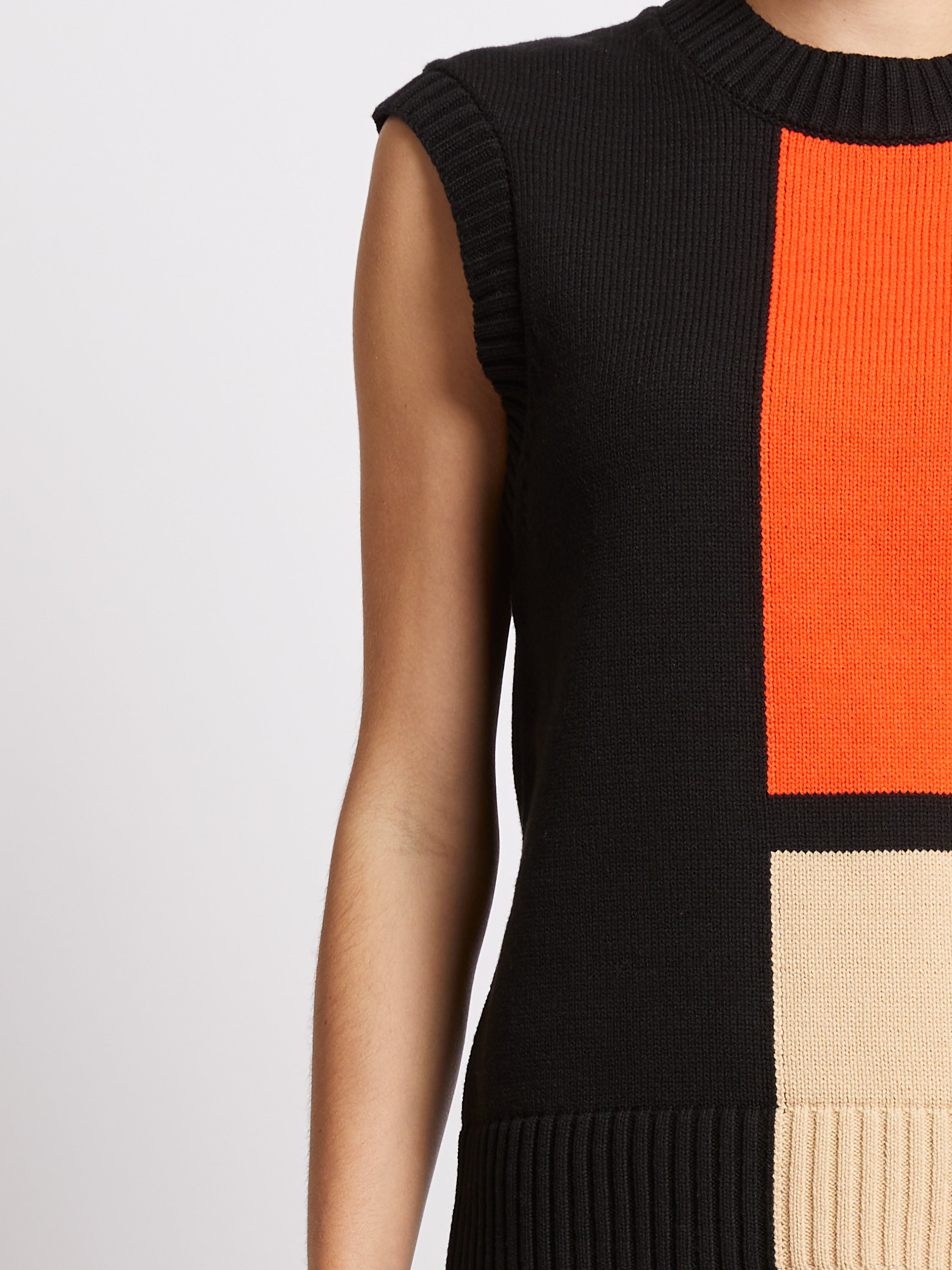 French Connection - Varli Colour Blocking Knit Vest
